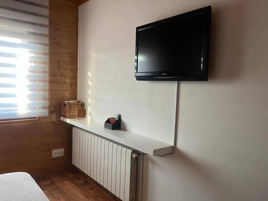 Apartamento Atico Luminoso Centrico Y Comodo Figueras Exterior foto