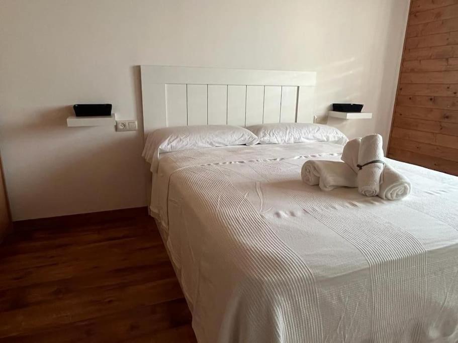 Apartamento Atico Luminoso Centrico Y Comodo Figueras Exterior foto