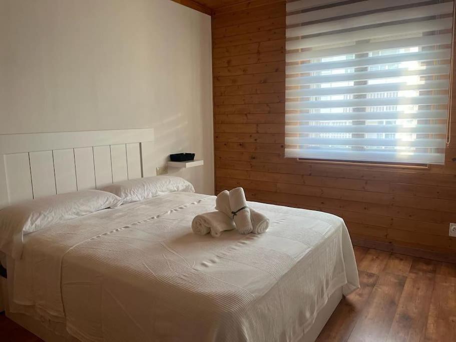 Apartamento Atico Luminoso Centrico Y Comodo Figueras Exterior foto